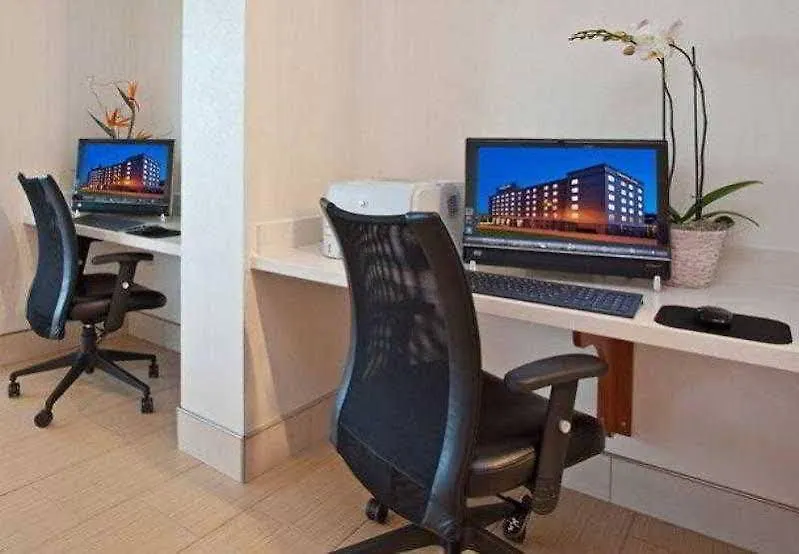 Springhill Suites Pittsburgh Southside Works Hotel