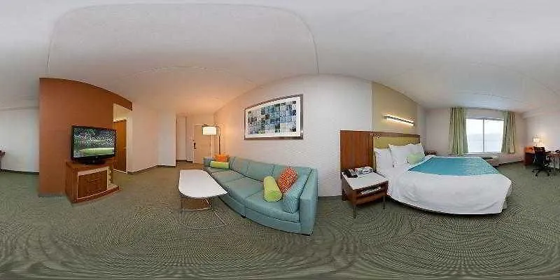 Springhill Suites Pittsburgh Southside Works Hotel
