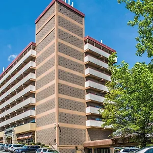 Hotel Quality University Center, Pittsburgh